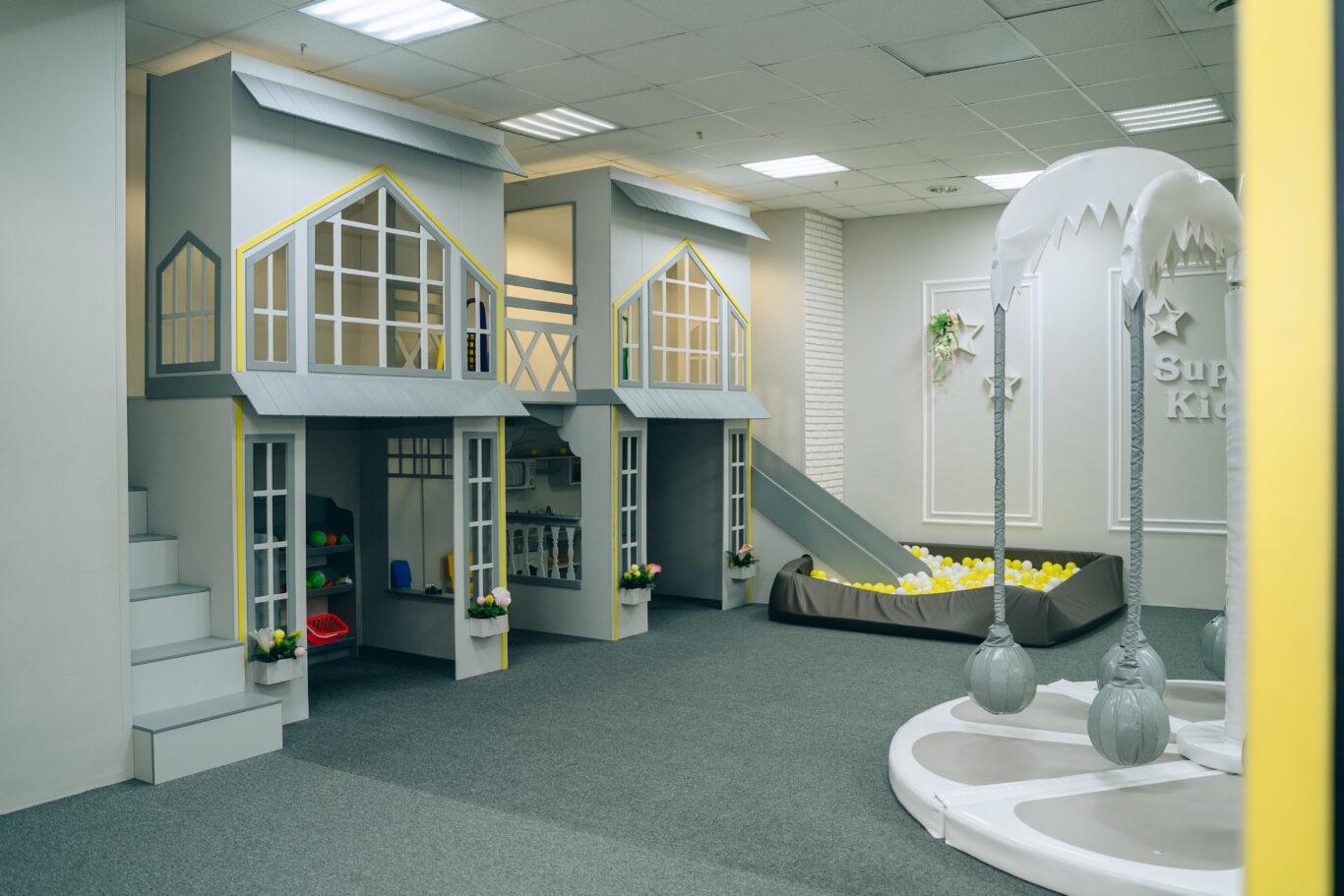 ул. Весны, 1, ТЦ “Взлетка Плаза”